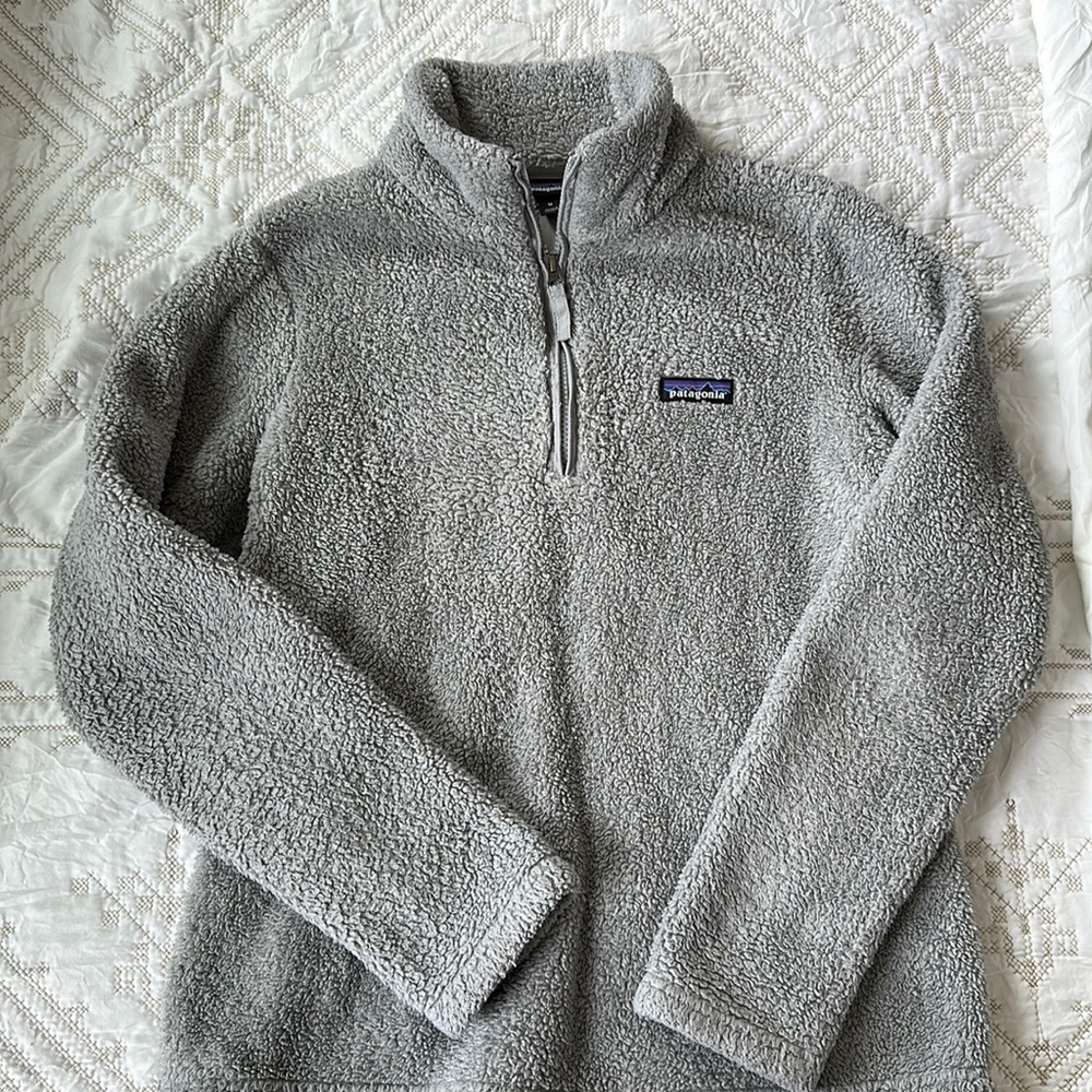 Patagonia Women's Los Gatos Fleece Quarter-Zip Fleece Pullover Jacket in Gray